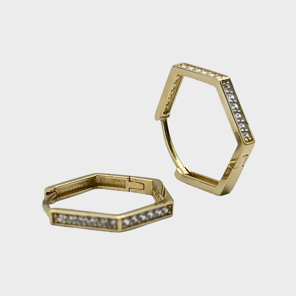 Faszinierende Eleganz: Hexagon Ohrringe aus 14K Gold mit Zirkonia-Steinen